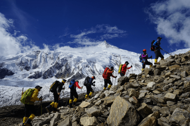 Kaiyun官方登录入口-关于全国青少年登山比赛，攀登梦想之巅的信息