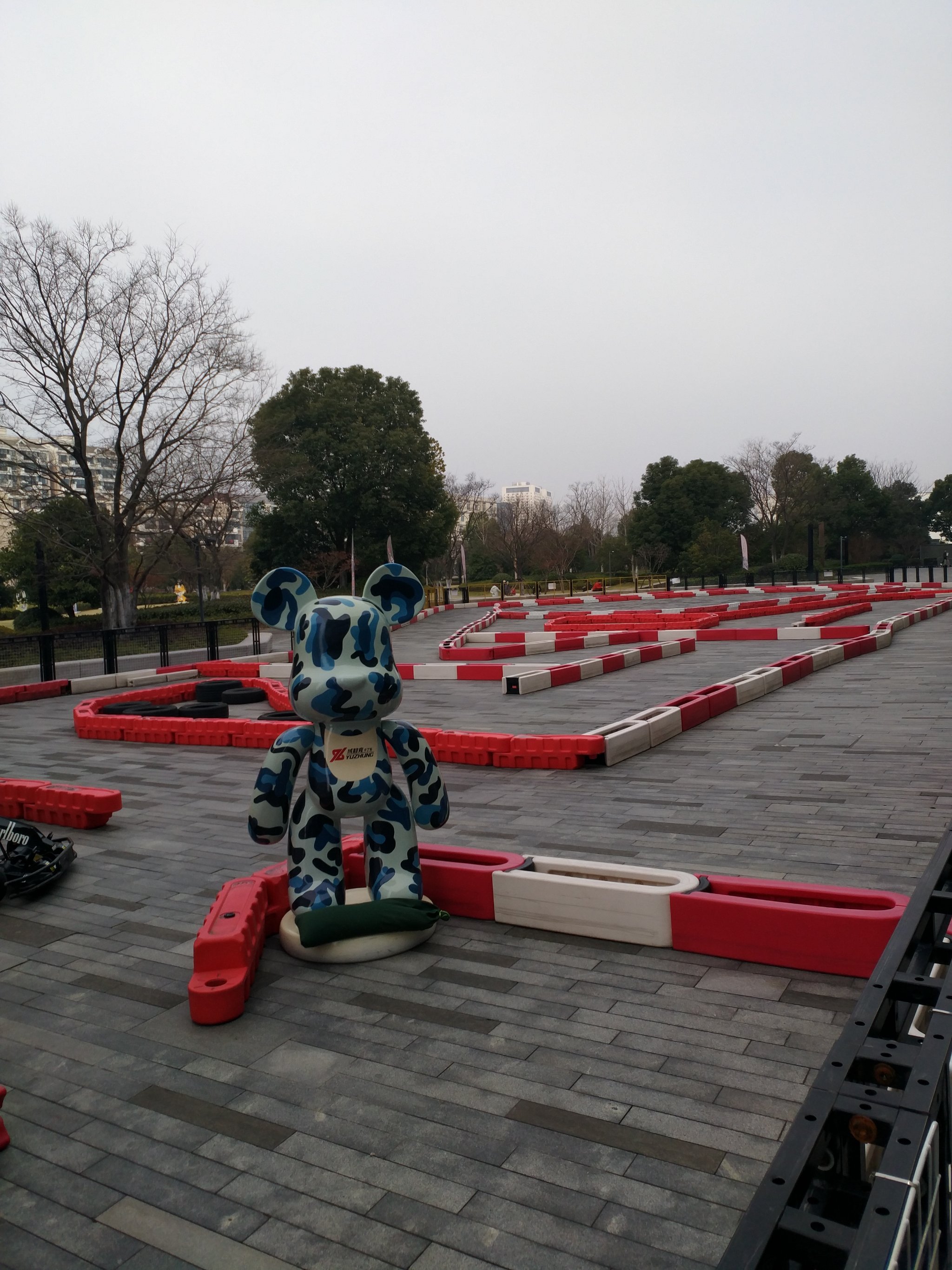 室外露天卡丁车赛，尽享极速快感的简单介绍